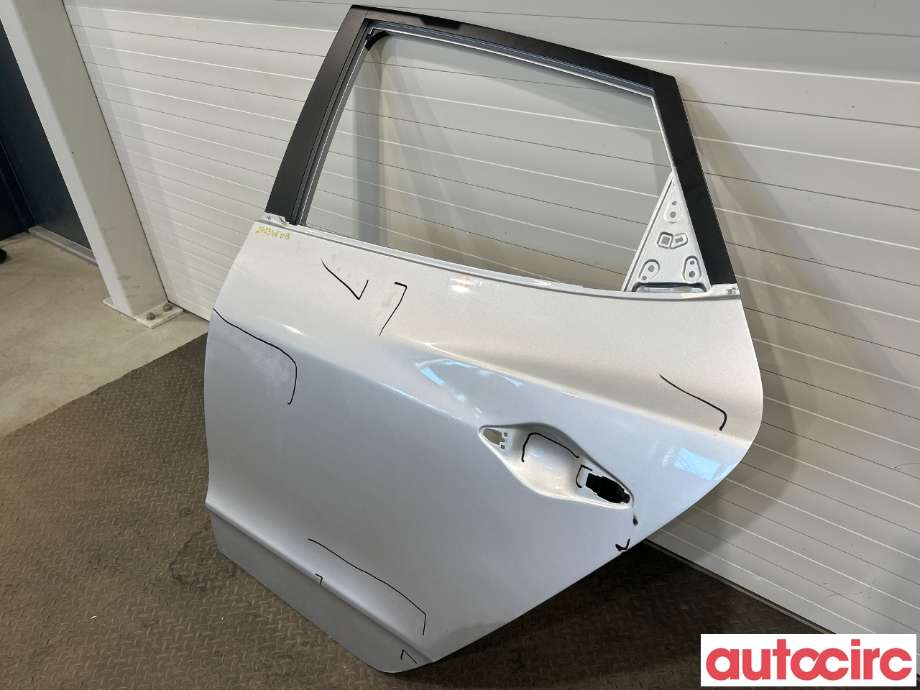 Dør venstre bak til Hyundai Ix35 2010-2015 (HYUNDAI|770032Y000|)
