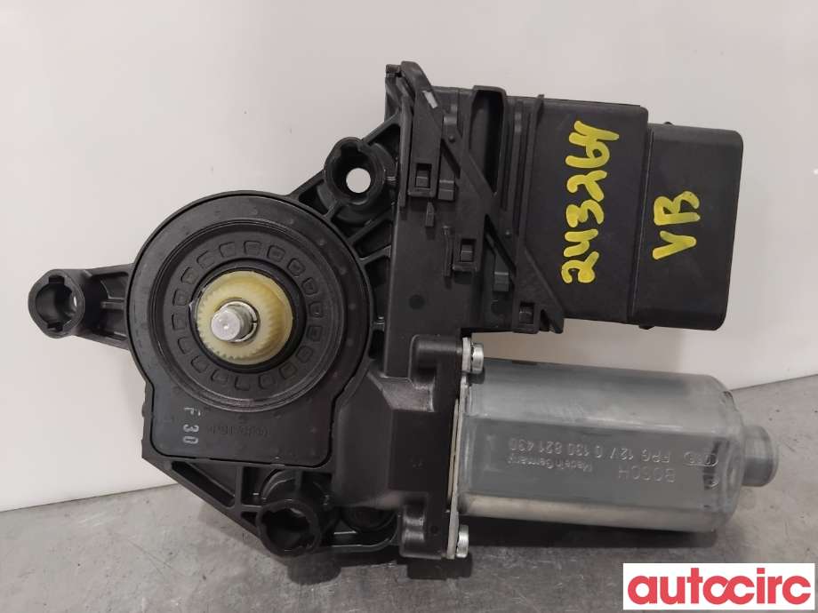 Ruteheis venstre bak til VW Golf VI 2008-2012 (VOLKSWAGEN|5K0959703D|922118-134|5K0959703C)