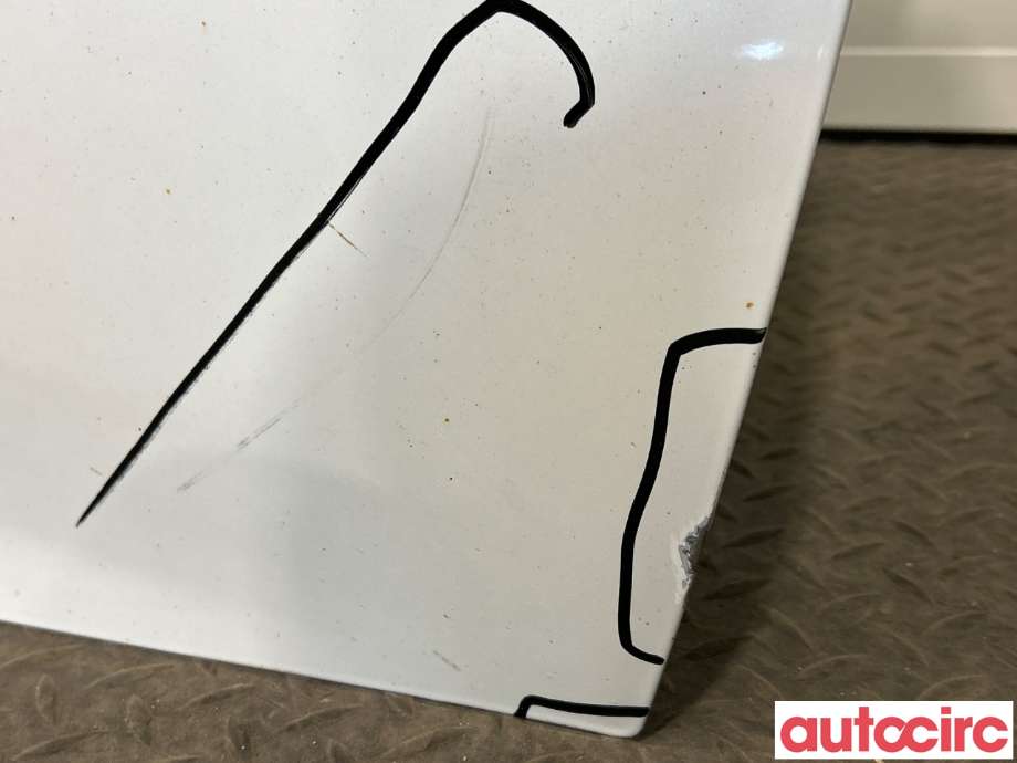 Dør høyre foran til Renault Zoe 2013-2019 (Fase 1)  (RENAULT|801004005R|)