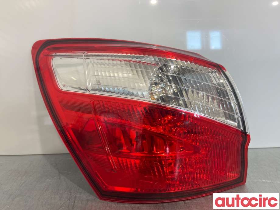Baklykt venstre til Nissan Qashqai, 2010-2014 (Type I, Fase 2) (NISSAN|26555BR00A)