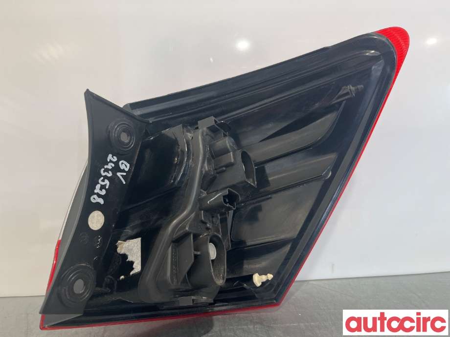 Baklykt venstre til Nissan Qashqai 2010-2014 (Type I, Fase 2)  (NISSAN|26555BR00A)