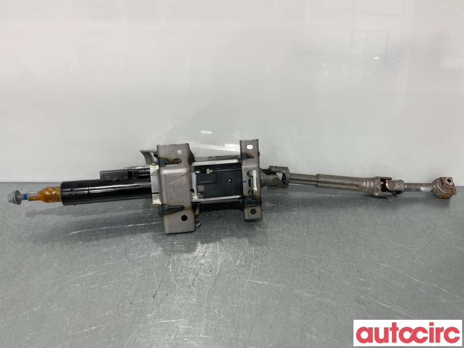 Rattaksel til Volvo XC40 2018-2024  (VOLVO|32269253|8889198000|32269250)