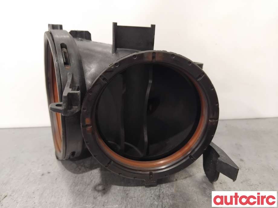 Luftslange innsug til Mercedes ML 2005-2011 (W164) (W164) (MERCEDES|A2721400118|)