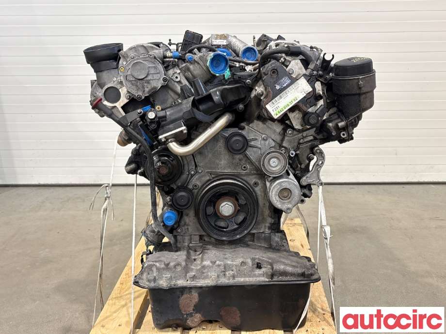 Motor diesel til Mercedes R-Klasse 2006-2013 (W251) (W251) (MERCEDES|A6420103702|OM642.950|)