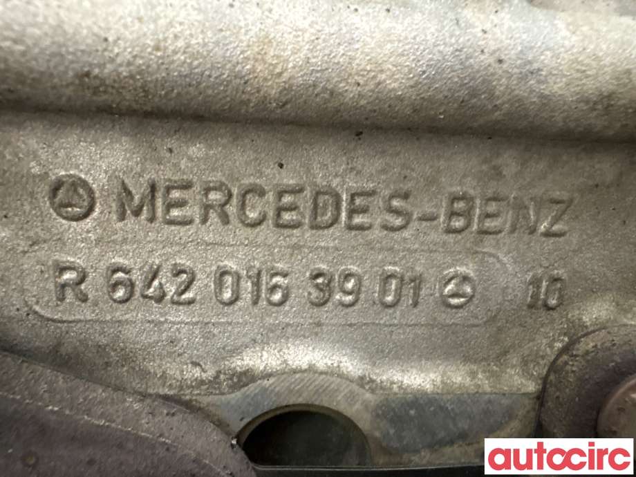 Motor diesel til Mercedes R-Klasse 2006-2013 (W251) (W251) (MERCEDES|A6420103702|OM642.950|)