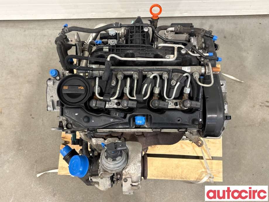 Motor diesel til VW Golf VI 2008-2012  (VOLKSWAGEN|03L100090Q|CAYC)