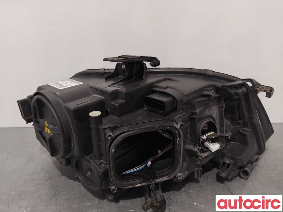 Frontlykt venstre xenon til Audi A4 2007-2014 (Type IV) (B8) (B8) (AUDI|8K0941029AQ|0301240271|8K0941029BJ)