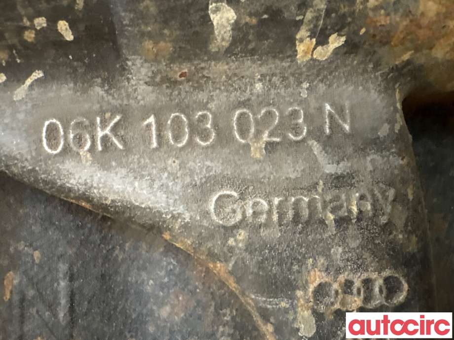 Motor bensin til Škoda Kodiaq 2017-->>  (SKODA|06K100037C|DKZA|)