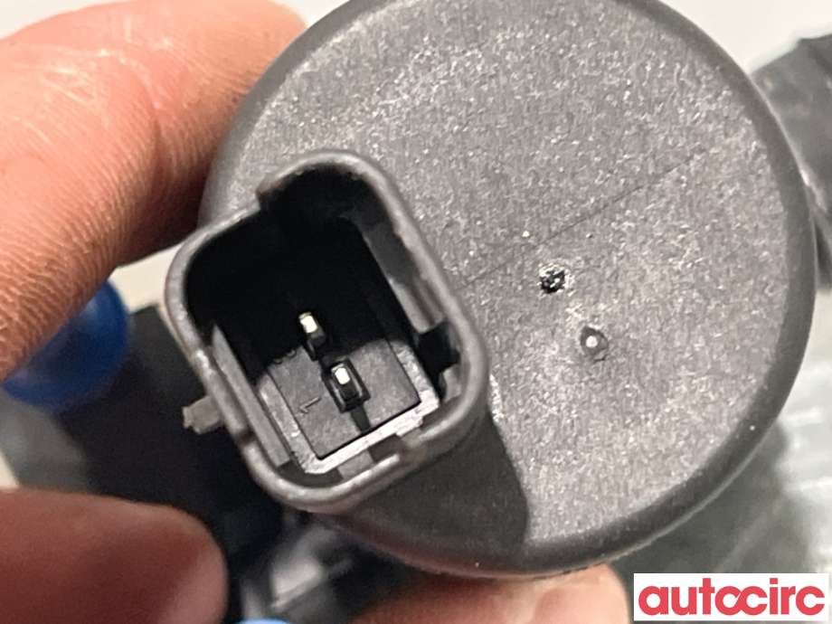 Spylerpumpe foran til Renault Zoe 2013-2019 (Fase 1) (RENAULT|8200194414||9641553980)