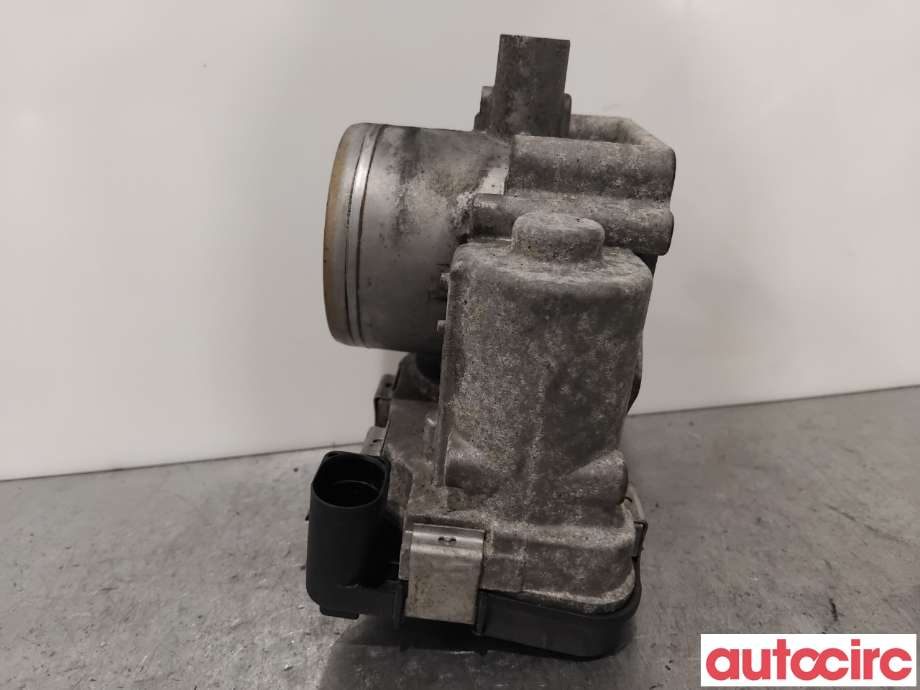 Spjeldhus til VW Golf VII 2012-2017 (Fase 1) (VOLKSWAGEN|03F133062B|)