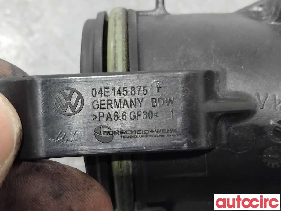 Turbo rør til VW Golf VII 2012-2017 (Fase 1)  (VOLKSWAGEN|04E145875F|)