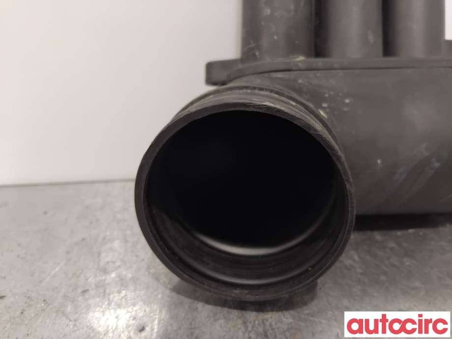 Luftslange innsug til VW Golf VII 2012-2017 (Fase 1)  (VOLKSWAGEN|04E129651C||04E129651D)