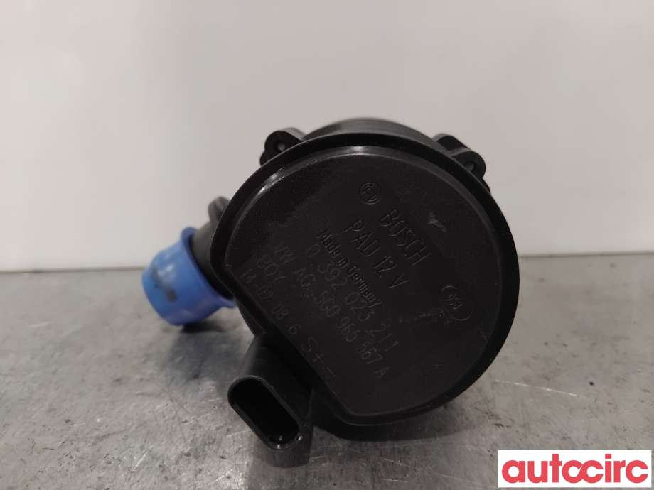 Sirkulasjonspumpe til VW Golf VII 2012-2017 (Fase 1) (VOLKSWAGEN|5G0965567A|0392023211|5Q0965567N)