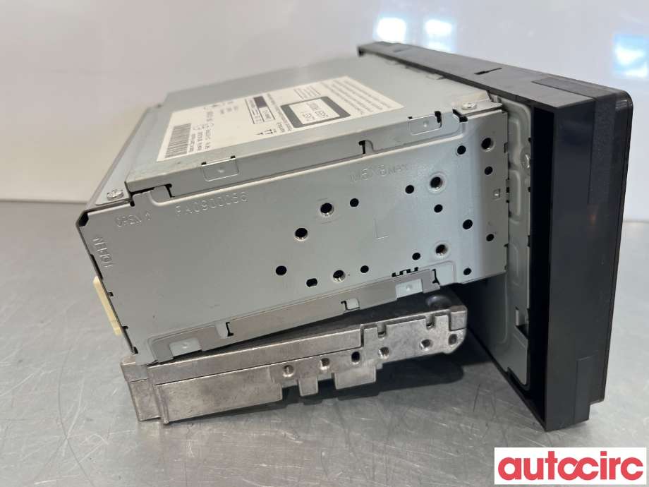 Bilstereo til Toyota Auris 2015-2019 (Type II, Fase 2) (TOYOTA|8614002400)