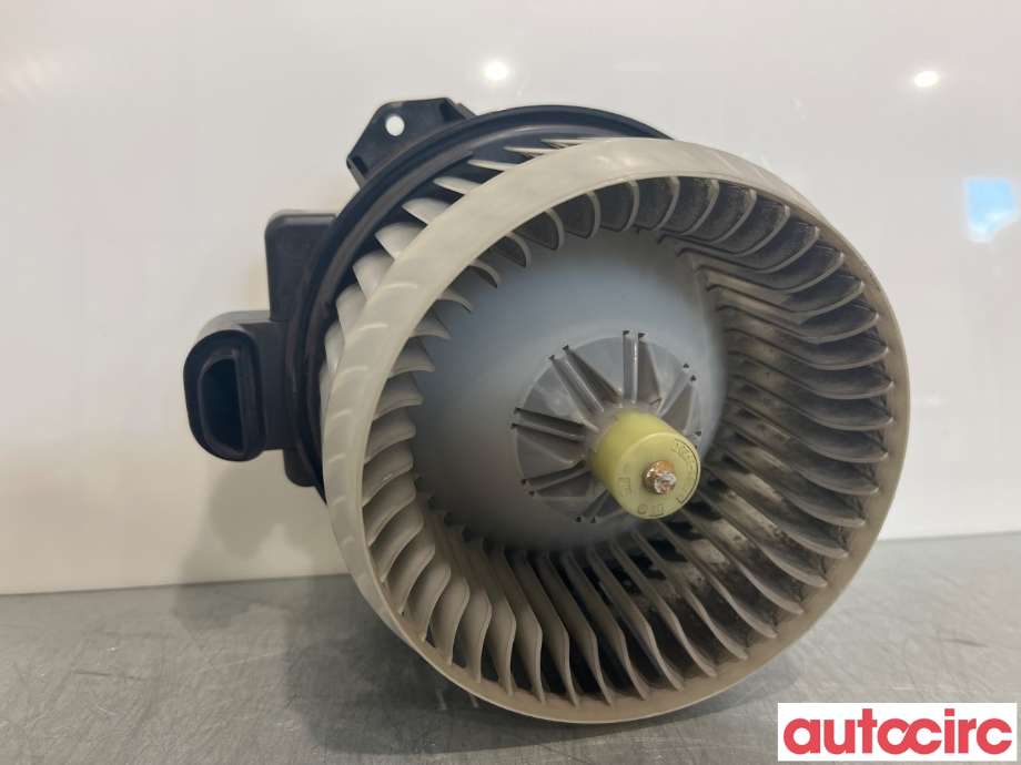 Varmeapparat motor til Toyota Yaris 2012-2014 (Type III, Fase 1) (TOYOTA|871030D220)