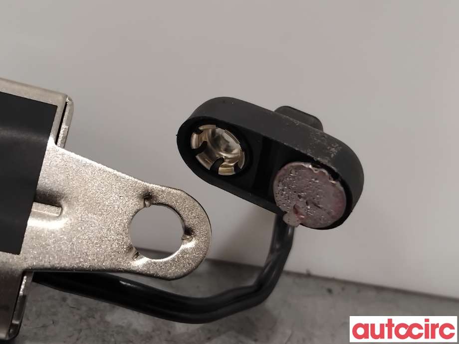 Antenne forsterker til Tesla Model S 2016-2021 (Fase 2) (TESLA|1448947-00-B|)