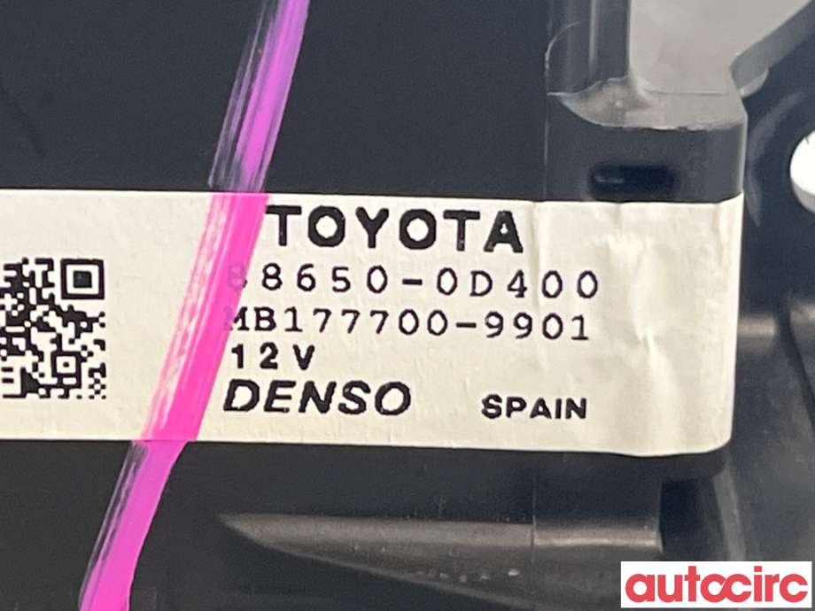 Styreenhet klima/aircondition til Toyota Yaris 2012-2014 (Type III, Fase 1)  (TOYOTA|886500D400)