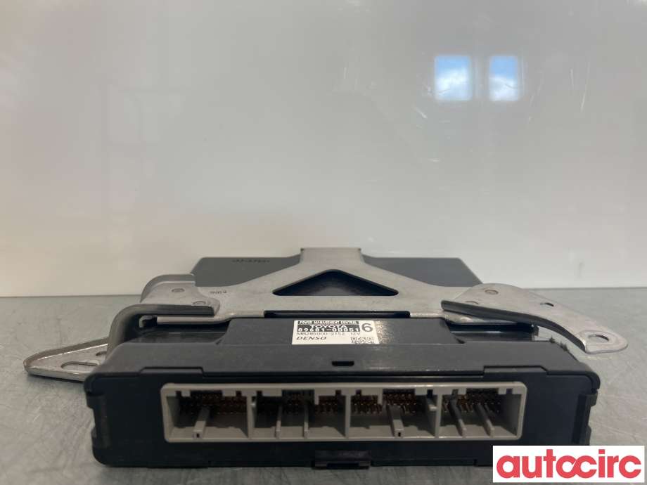 Styreenhet diverse til Toyota Yaris 2012-2014 (Type III, Fase 1)  (TOYOTA|896900D061|896810D051)