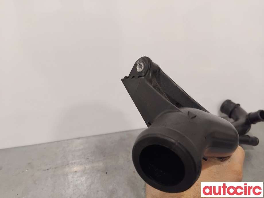 Diverse deler til Audi A4 2007-2014 (Type IV) (B8) (B8) (AUDI|03L121071C|)