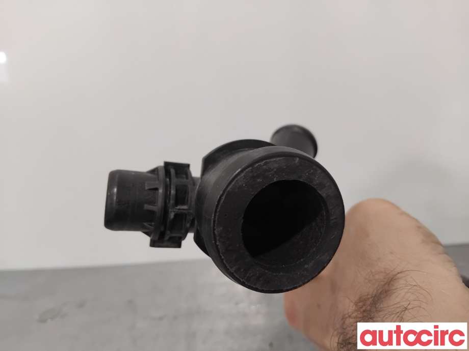 Diverse deler til Audi A4 2007-2014 (Type IV) (B8) (B8) (AUDI|03L121071C|)