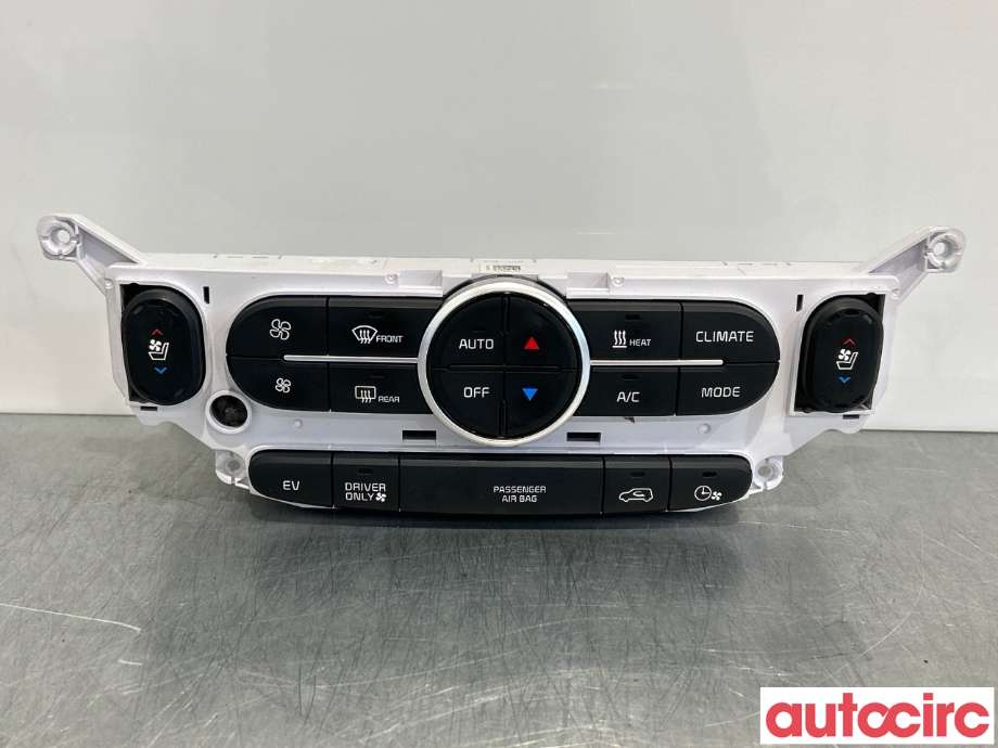 Varmeapparat betjening til Kia Soul, 2014-2019 (Type II) (KIA|97250E4022)