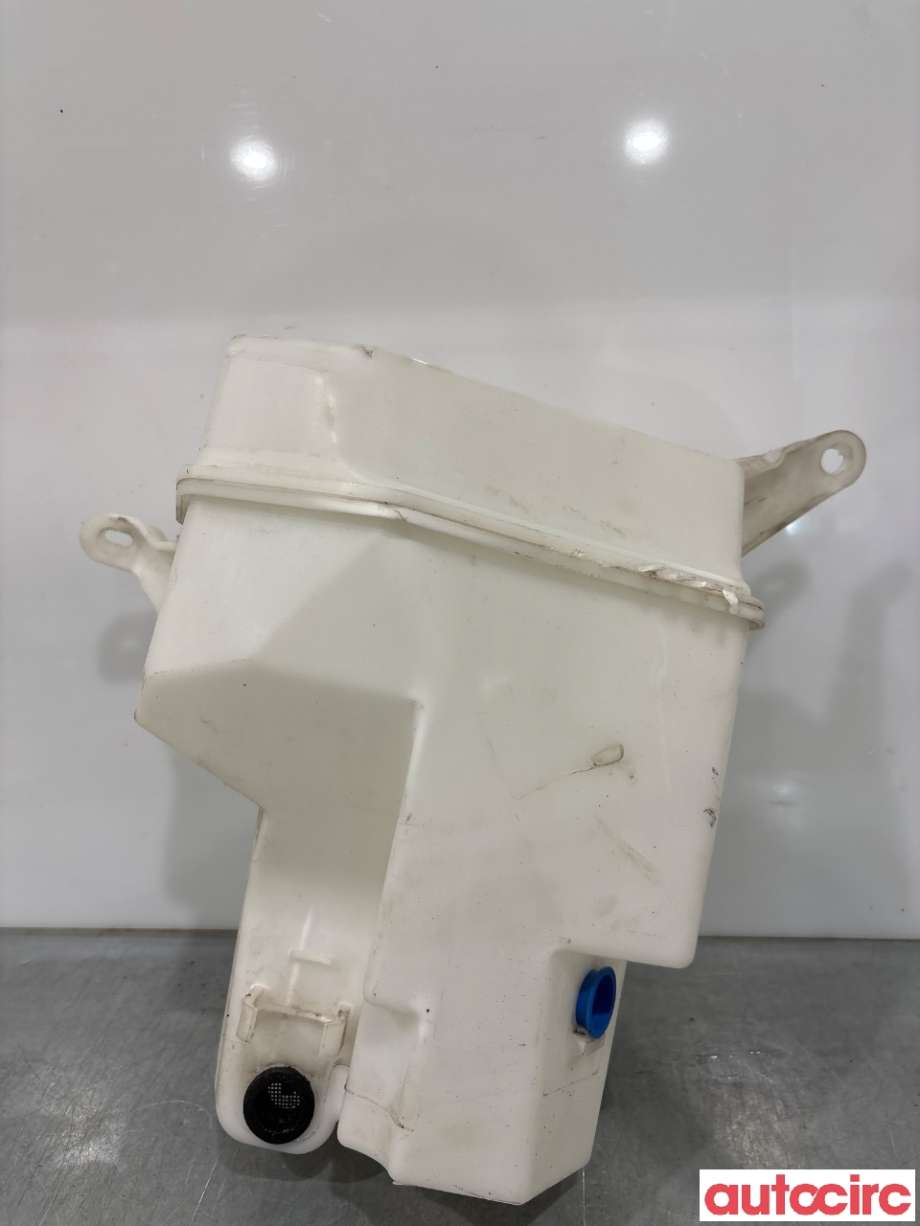 Spylertank til Volvo XC70 2008-2013 (Type II, Fase 1) (VOLVO|31349443|)