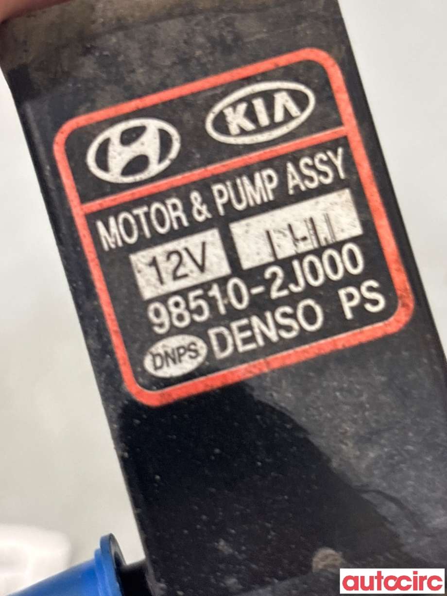 Spylerpumpe foran til Hyundai i20 2009-2014 (Type I) (HYUNDAI|985102J000|)