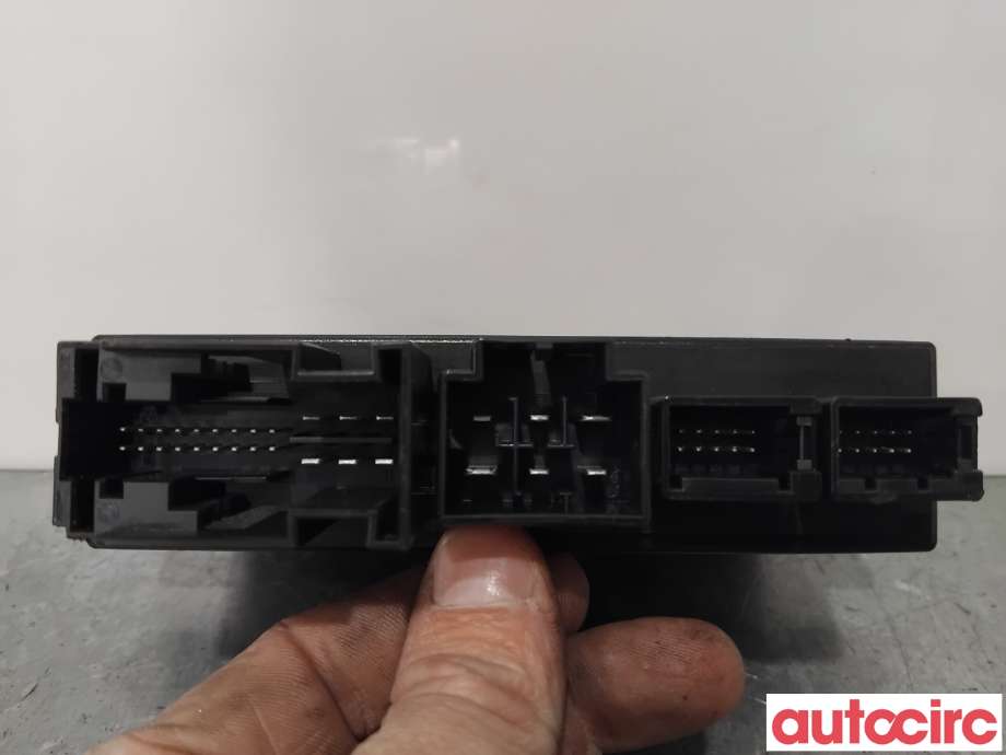 Styreenhet hengerfeste til Mercedes Vito/Viano 2010-2014 (Fase 2) (W639) (W639) (MERCEDES|A1679001209|5DS011106-65)