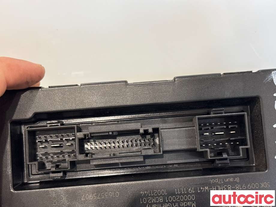 Styreenhet comfort (BCM) til Audi A4 2007-2014 (Type IV) (B8) (B8) (AUDI|8K0907064CQ|5DK009918-83|8K0907064CP)