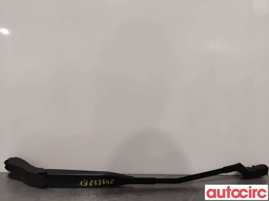 Viskerarmer frontrute til Mercedes Vito/Viano, 2010-2014 (Fase 2) (W639) (W639) (MERCEDES|A4478206302)