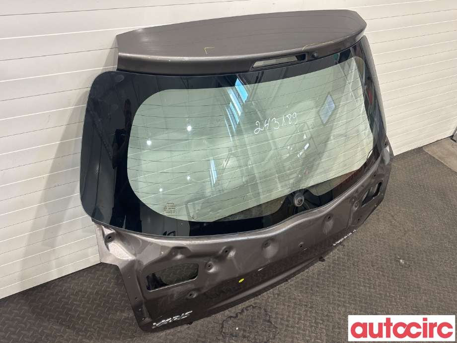 Bakluke combi til Toyota Yaris 2014-2020 (Type III, Fase 2) (TOYOTA|670050D540)
