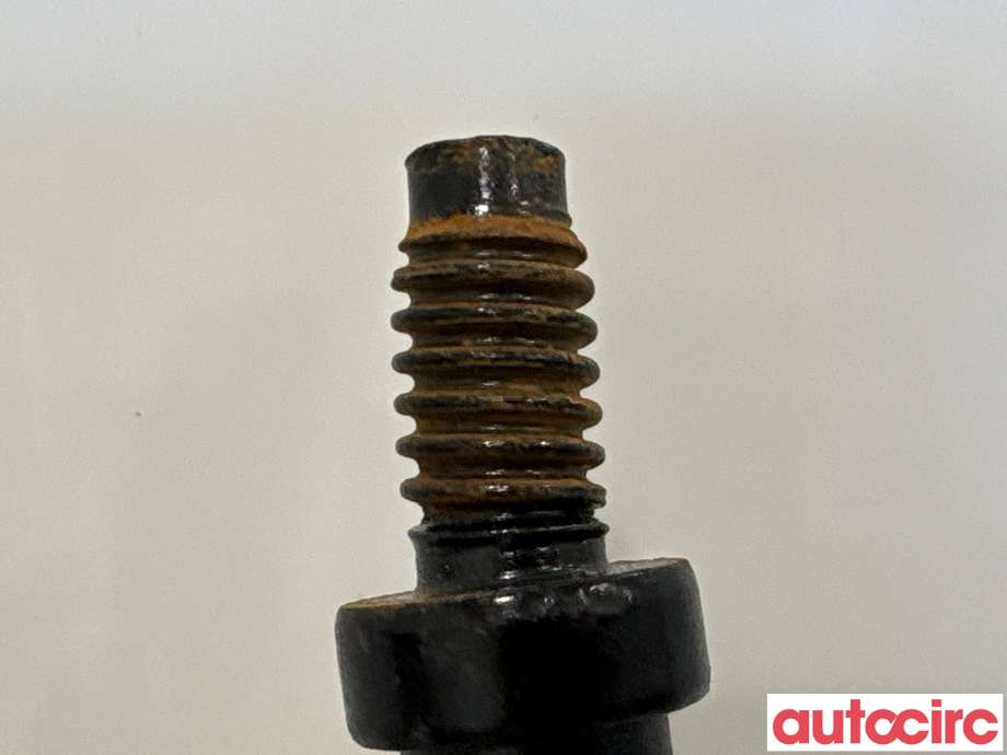 Bagasjerom slepeøye/tauekrok til Ford S-Max 2006-2010 (Type I, Fase 1)  (FORD|1768868|)