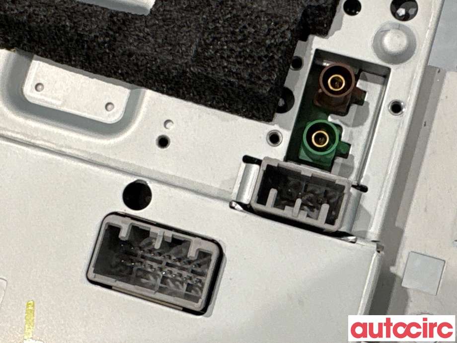 Multimedia display (MCU - Media Controller Unit) til Volvo V60 2010-2013 (Type I, Fase 1) (VOLVO|36001980||31328248)