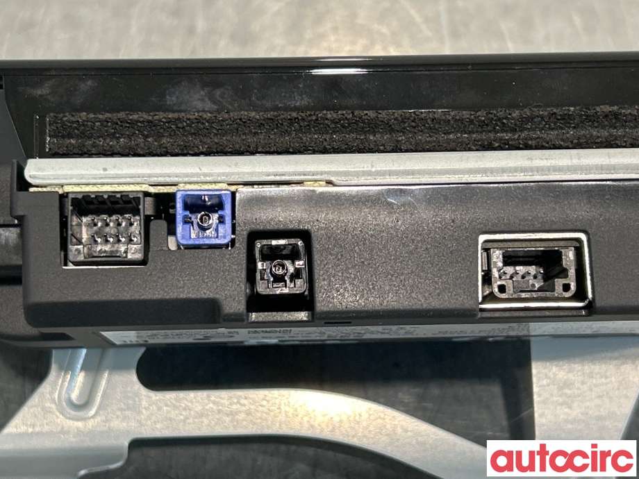 Multimedia display (MCU - Media Controller Unit) til Mazda CX-30 2020-->> (MAZDA|DFR7-61-1J0B||DFR7-611J0)