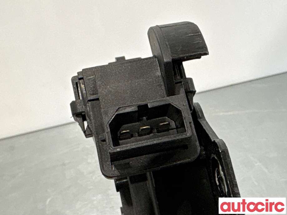 Baklukelås til Audi A6, Allroad 2008-2011 (Type II, Fase 2) (C6) (C6) (AUDI|8P4827505C||8P4827505D)