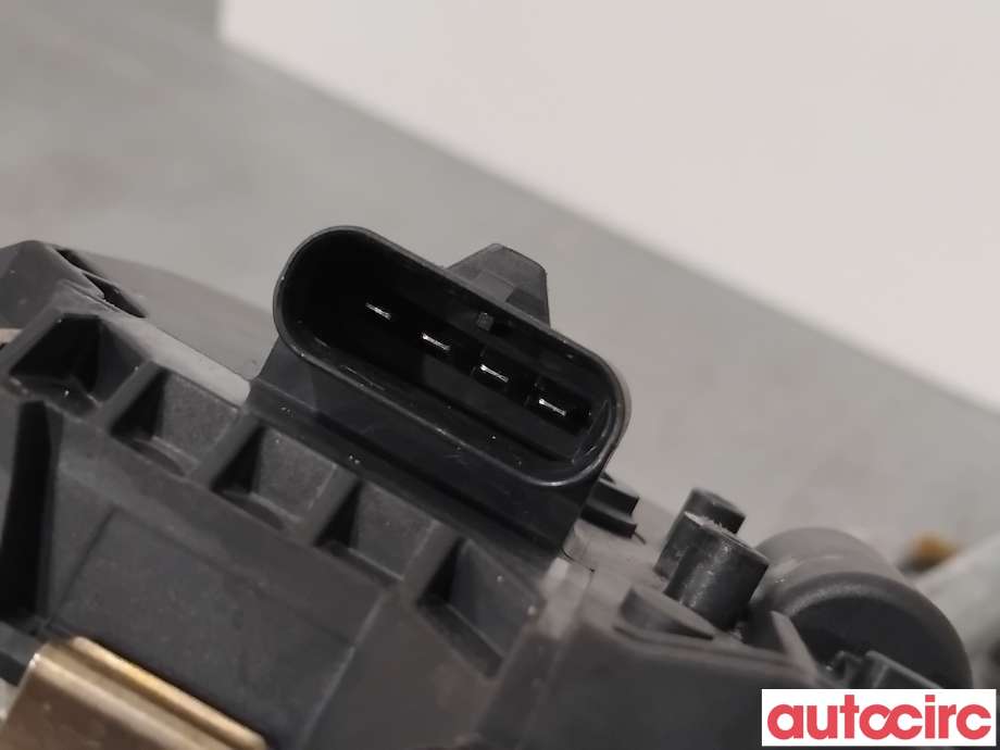 Viskermotor frontrute til Mercedes E-Klasse 2006-2009 (Fase 2) (W211) (W211) (MERCEDES|A2118200940|1397220493|A2118209040)