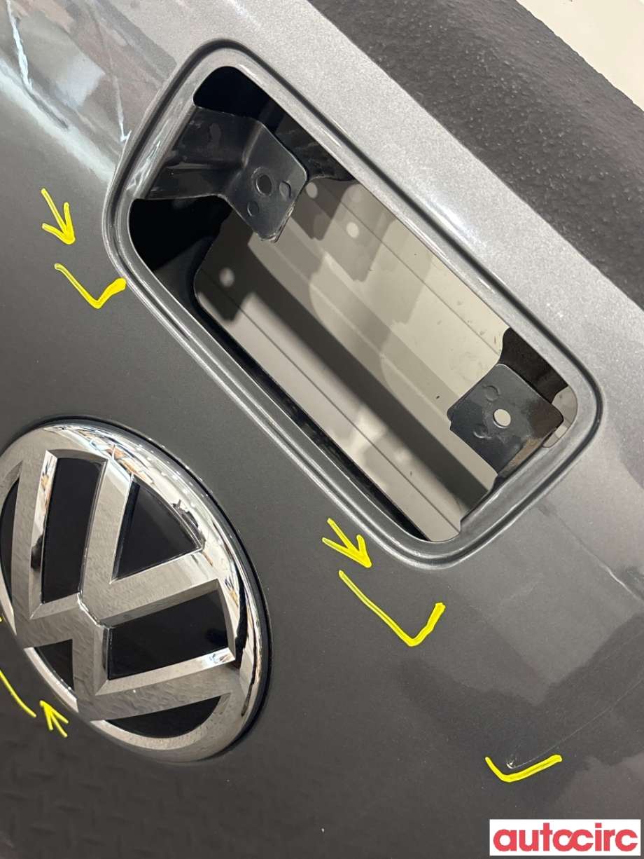 Bakluke lem til VW Amarok 2016-2022 (Type I, Fase 2) (VOLKSWAGEN|2H5829104E)