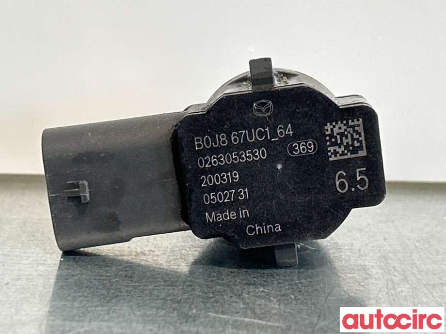 Parkeringssensor foran til Mazda CX-30 2020-->> (MAZDA|B0J8-67-UC1-64|)