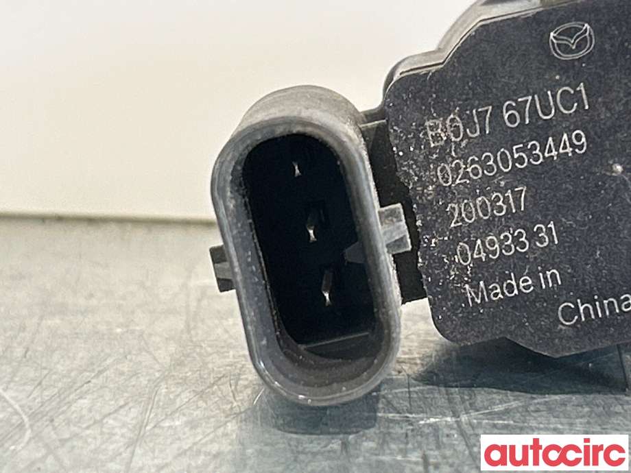Parkeringssensor foran til Mazda CX-30 2020-->>  (MAZDA|B0J7-67-UC1|)