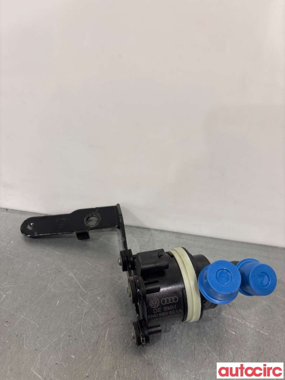 Sirkulasjonspumpe til VW Tiguan 2011-2016 (Type I, Fase 2) (VOLKSWAGEN|5N0965561A|)