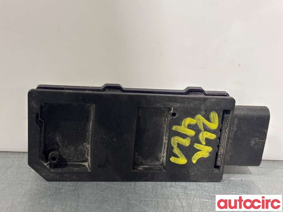 Diverse deler til VW Caddy 2020-->> (Type IV)  (VOLKSWAGEN|5WA962133B|)