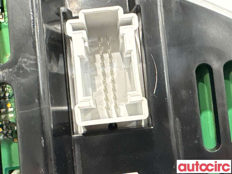 Instrumentpanel til Mercedes E-Klasse 2013-2016 (Fase 2) (W212) (W212) (MERCEDES|A2129000825|A2C87306000|A2129007129)