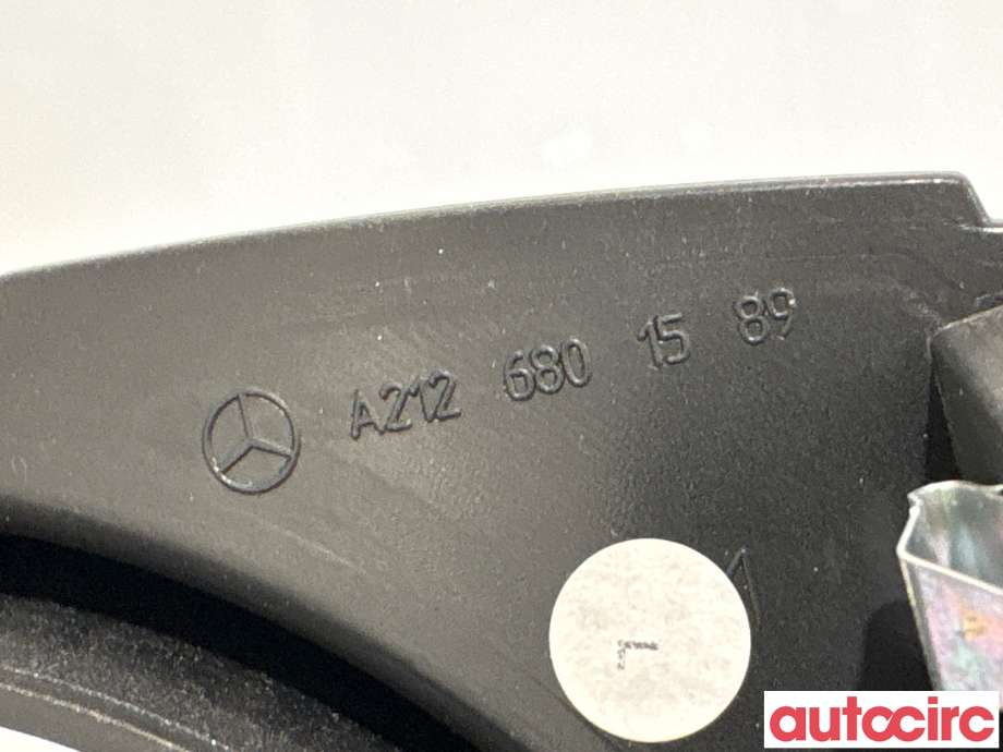 Dashbord diverse til Mercedes E-Klasse 2013-2016 (Fase 2) (W212) (W212) (MERCEDES|A2126802002||A2126801589)