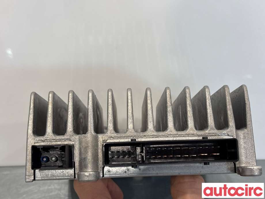 Bilstereo forsterker til Mercedes E-Klasse 2013-2016 (Fase 2) (W212) (W212) (MERCEDES|A2118705189|9065|A2188201100)
