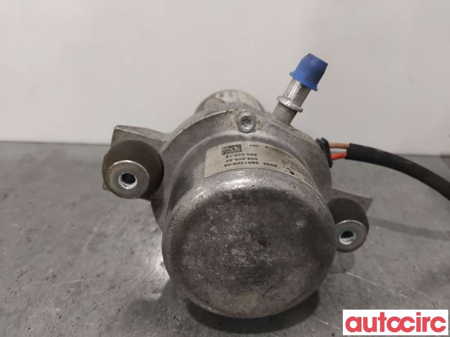 Vakuumpumpe til BMW 2-Serie 2014-2021 (F22/F23) (F22/F23) (BMW|343368512879|009286-22|34336851289)