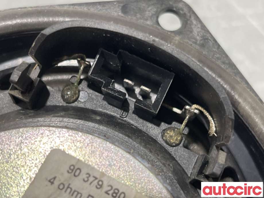 Bilstereo høyttaler til Opel Corsa D 2006-2014  (OPEL|55701248||90379280)