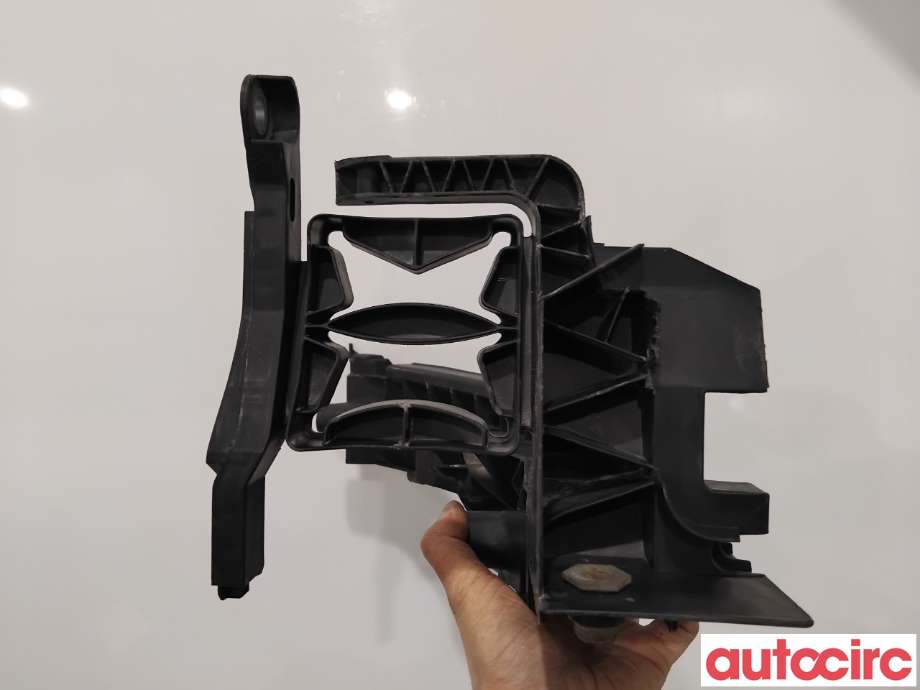 Frontlyktehus til Audi Q5 2008-2012 (Type I, Fase 1) (AUDI|8R0805607B||8R0805607)