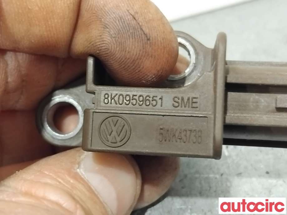 Airbag sensor venstre til Audi Q5 2008-2012 (Type I, Fase 1)  (AUDI|8K0959651|)