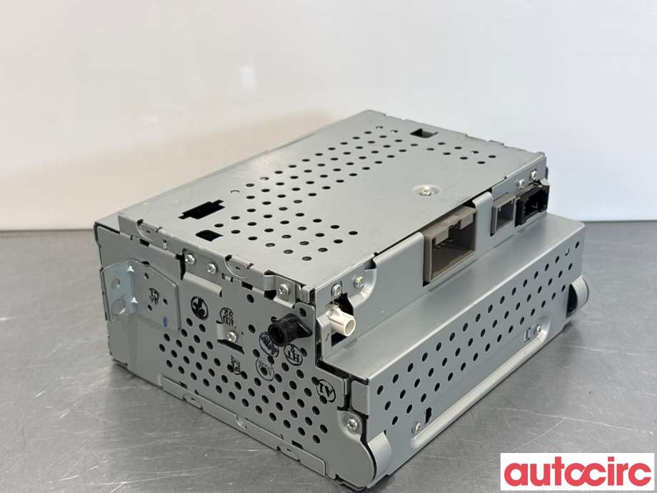 Bilstereo til Volvo XC70 2008-2013 (Type II, Fase 1)  (VOLVO|36050930|DZ-1VW8U-T|31285836)
