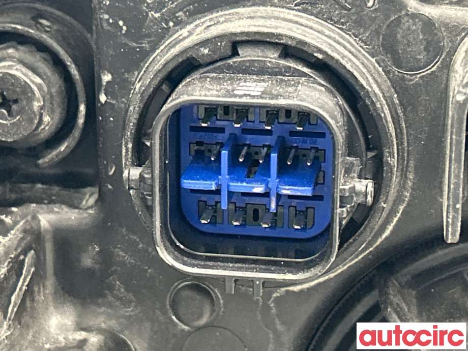Frontlykt venstre halogen til Hyundai Ioniq 5 2021-->>  (HYUNDAI|92103GI110|)